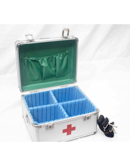 FIRST AID BOX WITHOUT CONTENT SMALL