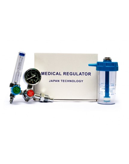 OXYGEN REGULATOR WITH HUMIDIFIER